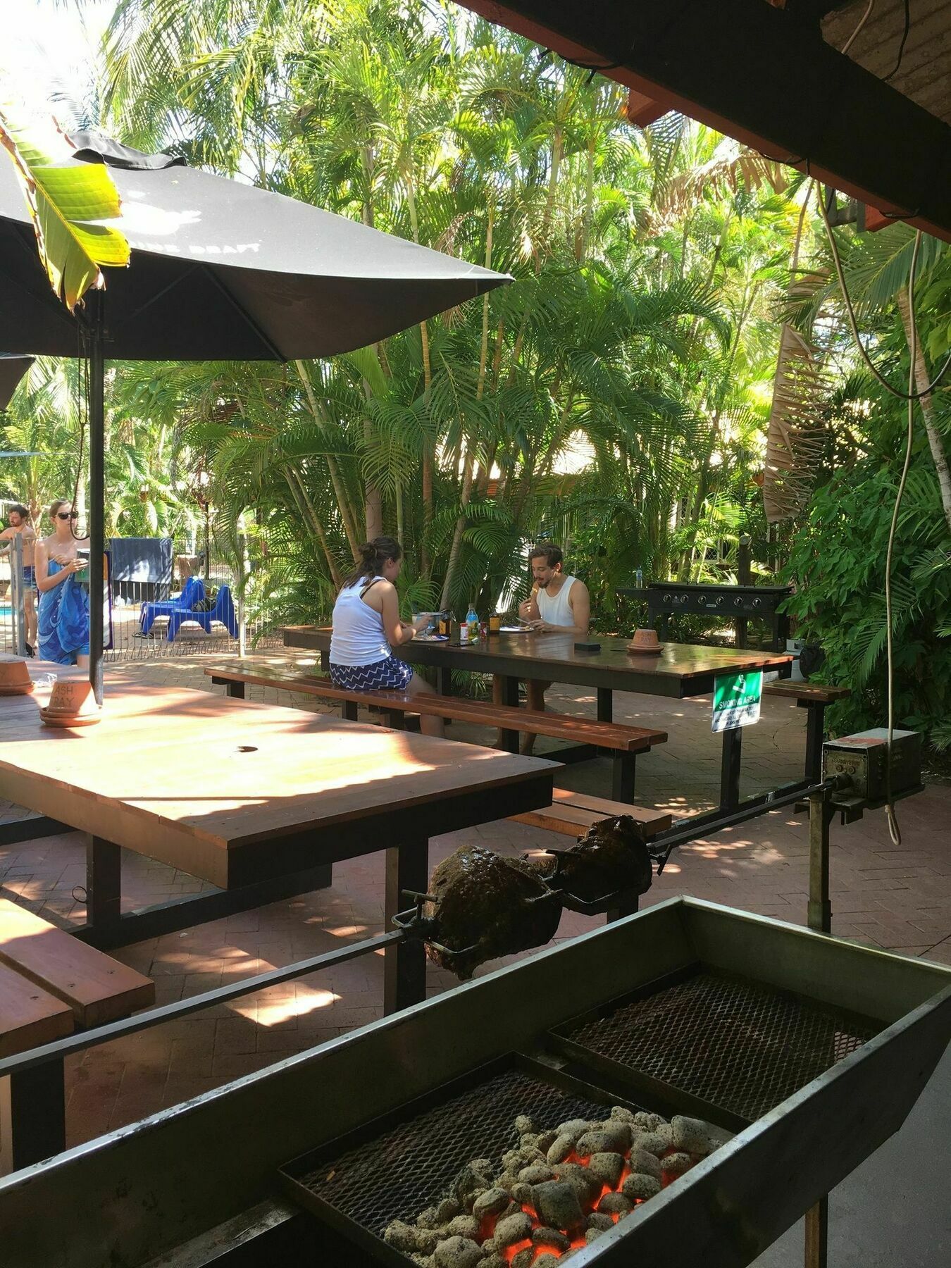 Cable Beach Backpackers Broome Exterior photo